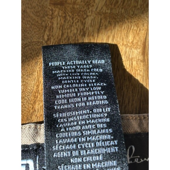 Travis Mathew Khaki Shorts Performance Golf Casual Pockets Size 34  34x10 - Picture 4 of 9